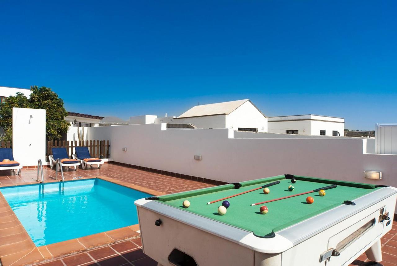 Villa Julianne 1 بويرتو ذيل كارمين المظهر الخارجي الصورة